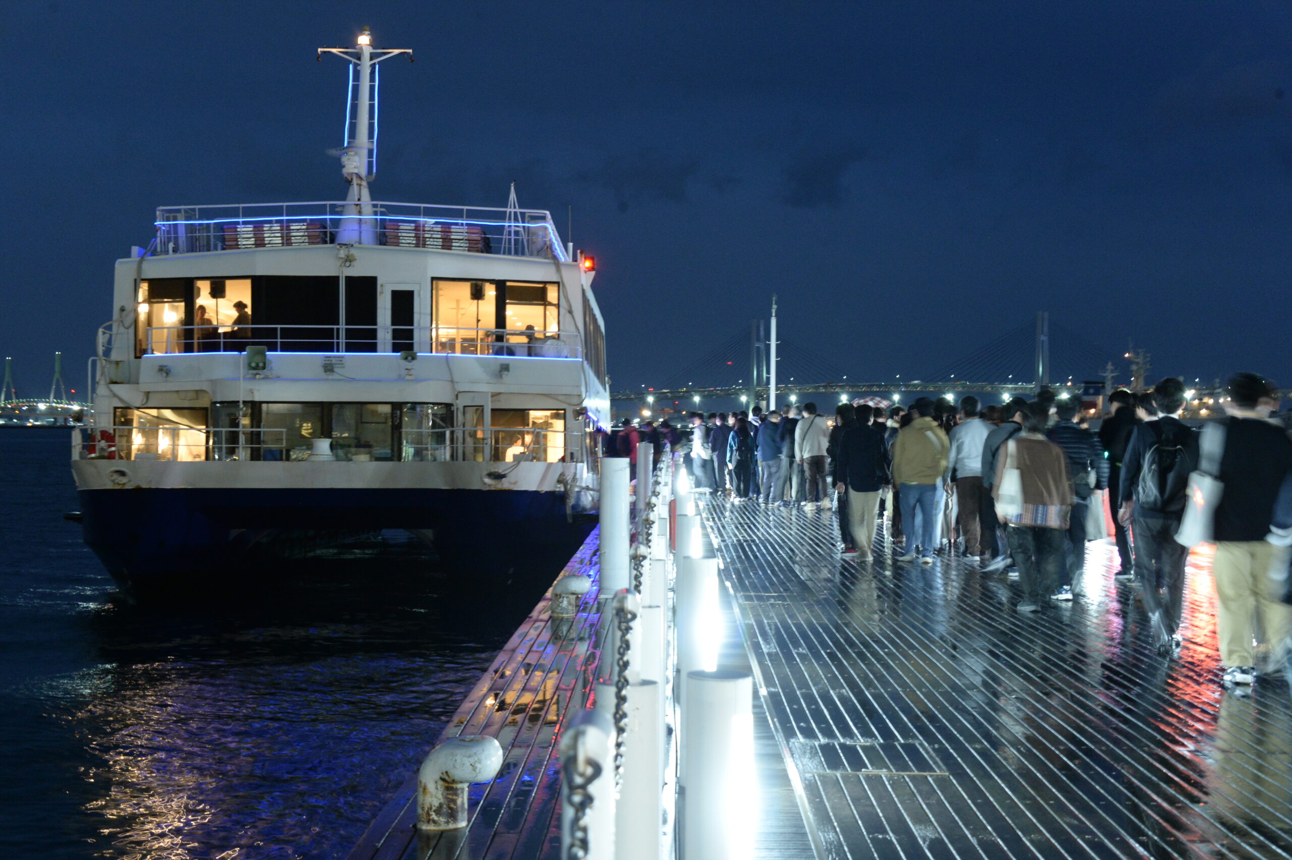 2025.10.10_みなとみらいディナークルーズ船外